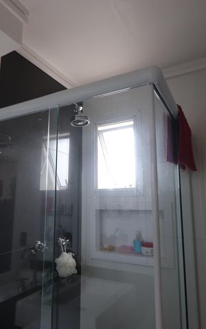 Apartamento à venda com 153m², 3 quartos e 3 vagasBanheiro da Suíte 2