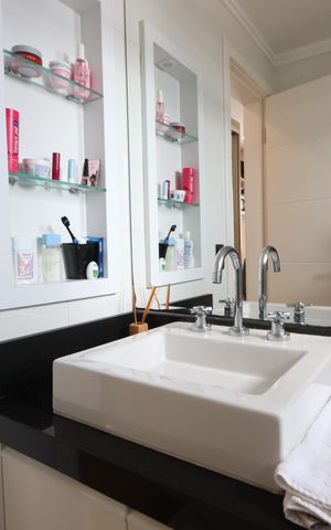 Apartamento à venda com 153m², 3 quartos e 3 vagasBanheiro da Suíte 2