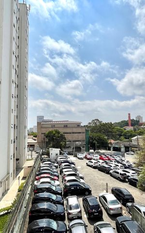 Apartamento à venda com 37m², 2 quartos e sem vaga Apartamento à venda com 37m², 2 quartos e sem vagaVista da Sala