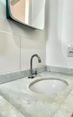 Apartamento à venda com 37m², 2 quartos e sem vaga Apartamento à venda com 37m², 2 quartos e sem vagaBanheiro