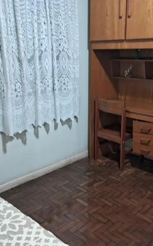 Casa à venda com 105m², 2 quartos e 2 vagas