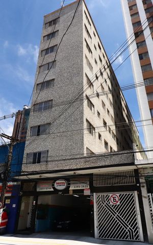 Apartamento para alugar com 72m², 2 quartos e sem vagaFachada