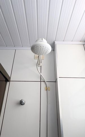 Apartamento para alugar com 72m², 2 quartos e sem vagaBanheiro