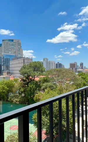 Studio à venda com 27m², 1 quarto e sem vaga Studio à venda com 27m², 1 quarto e sem vagaVaranda