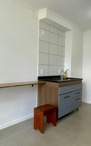 Studio à venda com 27m², 1 quarto e sem vaga Studio à venda com 27m², 1 quarto e sem vagaSala