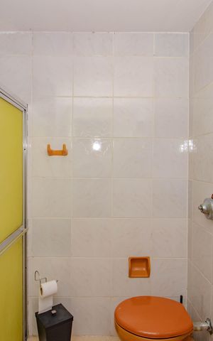Apartamento à venda com 74m², 2 quartos e sem vaga Apartamento à venda com 74m², 2 quartos e sem vagaBanheiro