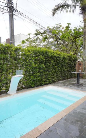 Casa para alugar com 300m², 3 quartos e 3 vagasPátio piscina