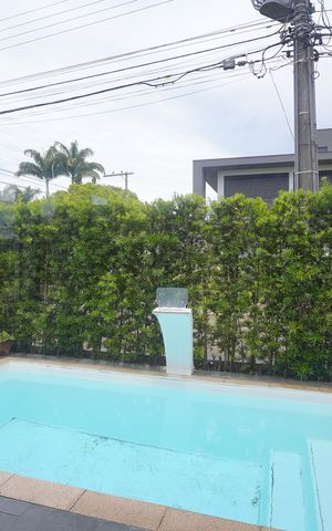 Casa para alugar com 300m², 3 quartos e 3 vagasPiscina