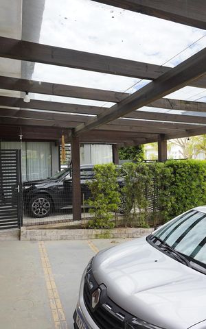 Casa para alugar com 300m², 3 quartos e 3 vagasFrente da Garagem