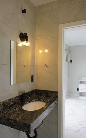Casa para alugar com 300m², 3 quartos e 3 vagasBanheiro da Suíte 3
