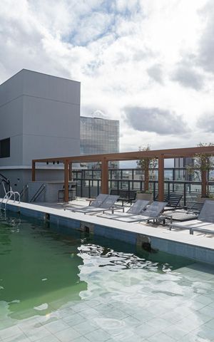 Apartamento à venda com 42m², 1 quarto e sem vaga Apartamento à venda com 42m², 1 quarto e sem vagaÁrea comum - Piscina