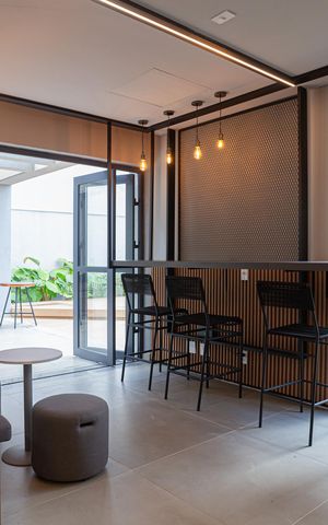 Apartamento à venda com 42m², 1 quarto e sem vaga Apartamento à venda com 42m², 1 quarto e sem vagaÁrea comum - Lounge Bar
