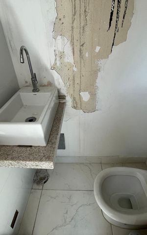 Casa à venda com 230m², 3 quartos e 3 vagas Casa à venda com 230m², 3 quartos e 3 vagasBanheiro 3