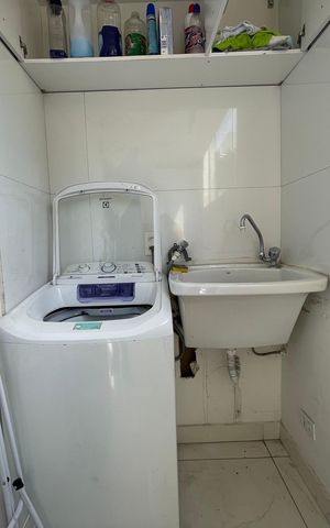 Casa à venda com 230m², 3 quartos e 3 vagas Casa à venda com 230m², 3 quartos e 3 vagasÁrea de Serviço