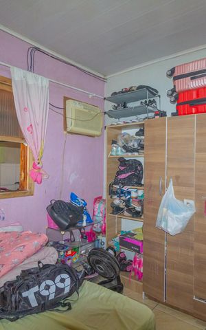 Casa à venda com 150m², 3 quartos e 2 vagas Casa à venda com 150m², 3 quartos e 2 vagasQuarto 2