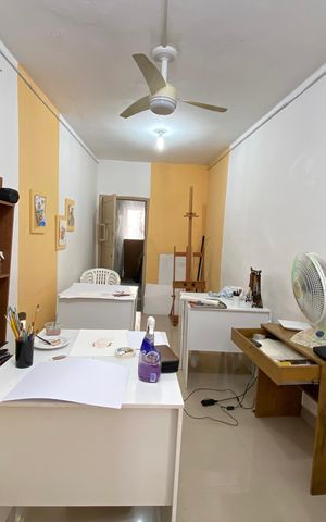 Studio à venda com 25m², 1 quarto e sem vaga Studio à venda com 25m², 1 quarto e sem vagaQuarto / sala