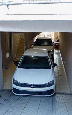 Casa à venda com 238m², 4 quartos e 5 vagas Casa à venda com 238m², 4 quartos e 5 vagasGaragem
