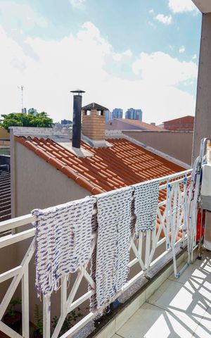 Casa à venda com 238m², 4 quartos e 5 vagas Casa à venda com 238m², 4 quartos e 5 vagasSacada