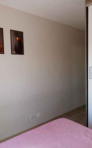 Casa à venda com 238m², 4 quartos e 5 vagas Casa à venda com 238m², 4 quartos e 5 vagasQuarto 4 - Suíte