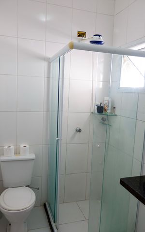 Casa à venda com 238m², 4 quartos e 5 vagas Casa à venda com 238m², 4 quartos e 5 vagasBanheiro da Suíte 3