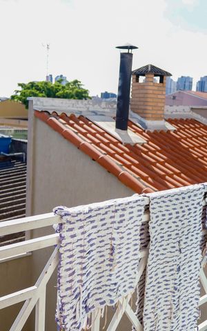 Casa à venda com 238m², 4 quartos e 5 vagas Casa à venda com 238m², 4 quartos e 5 vagasSacada