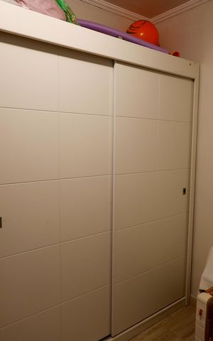 Casa à venda com 238m², 4 quartos e 5 vagas Casa à venda com 238m², 4 quartos e 5 vagasQuarto 2