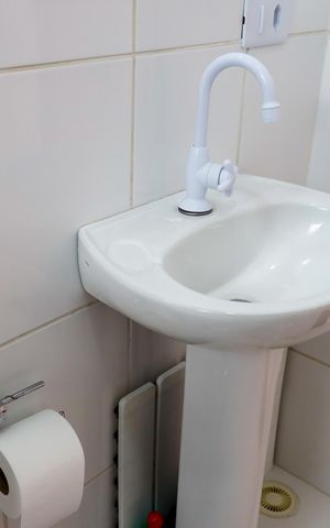 Casa à venda com 238m², 4 quartos e 5 vagas Casa à venda com 238m², 4 quartos e 5 vagasBanheiro da Suíte 4