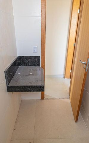 Apartamento à venda com 63m², 3 quartos e 1 vaga Apartamento à venda com 63m², 3 quartos e 1 vagaBanheiro social