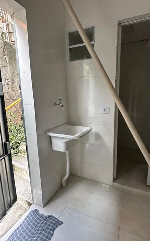 Casa para alugar com 80m², 1 quarto e sem vaga Casa para alugar com 80m², 1 quarto e sem vagaÁrea de Serviço