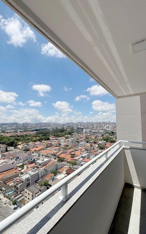 Apartamento à venda com 46m², 2 quartos e 1 vaga Apartamento à venda com 46m², 2 quartos e 1 vagaVaranda