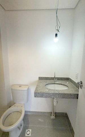 Apartamento à venda com 46m², 2 quartos e 1 vaga Apartamento à venda com 46m², 2 quartos e 1 vagaBanheiro