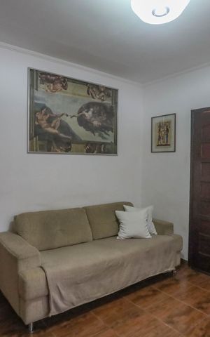 Casa à venda com 250m², 5 quartos e 4 vagas Casa à venda com 250m², 5 quartos e 4 vagasCasa 1 - Sala