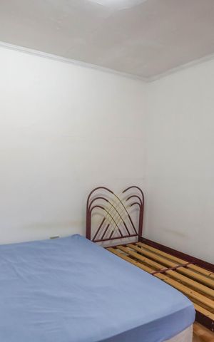 Casa à venda com 250m², 5 quartos e 4 vagas Casa à venda com 250m², 5 quartos e 4 vagasCasa 1 - quarto 2