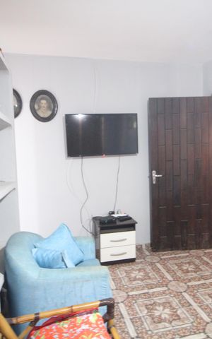 Casa à venda com 252m², 2 quartos e 3 vagasSala