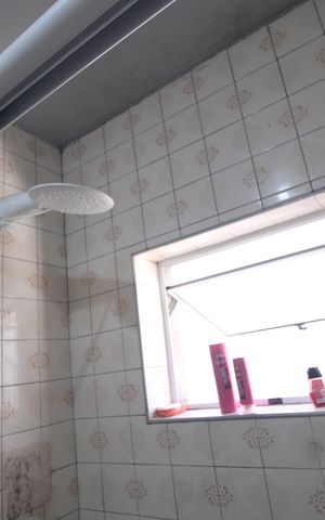 Casa à venda com 252m², 2 quartos e 3 vagasBanheiro