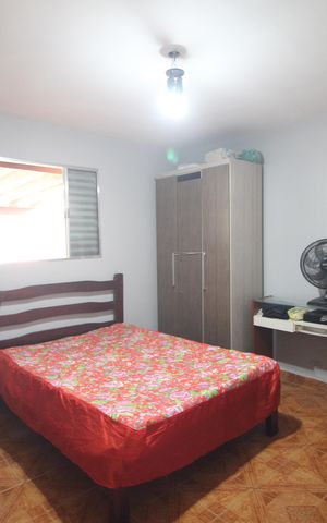 Casa à venda com 252m², 2 quartos e 3 vagasQuarto 1