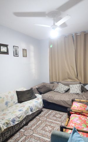 Casa à venda com 252m², 2 quartos e 3 vagasSala