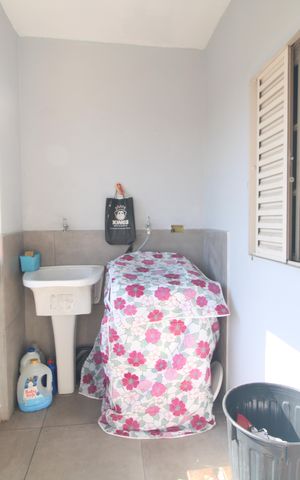 Casa à venda com 252m², 2 quartos e 3 vagasLavanderia
