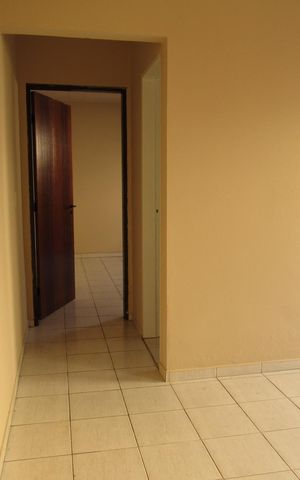 Casa para alugar com 55m², 1 quarto e sem vagaSala