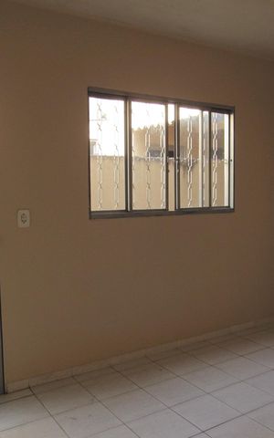 Casa para alugar com 55m², 1 quarto e sem vagaSala