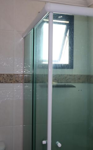 Apartamento à venda com 130m², 3 quartos e 3 vagasBanheiro da Suíte 1