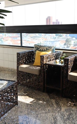 Apartamento à venda com 130m², 3 quartos e 3 vagasVaranda da Sala