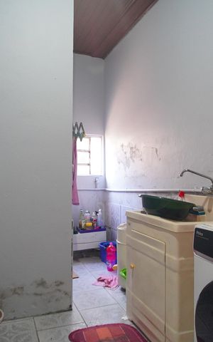 Casa à venda com 132m², 3 quartos e 2 vagasÁrea de Serviço