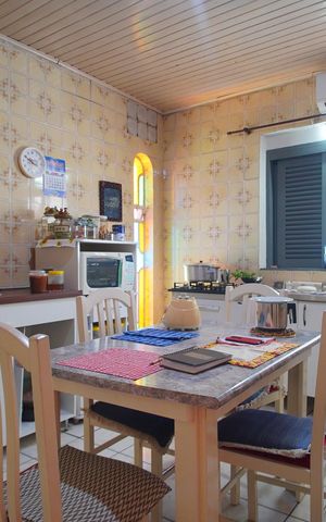 Casa à venda com 132m², 3 quartos e 2 vagasCozinha
