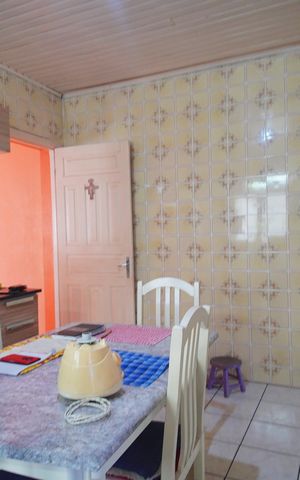 Casa à venda com 132m², 3 quartos e 2 vagasCozinha
