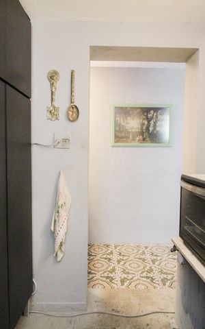 Casa à venda com 450m², 6 quartos e 1 vaga Casa à venda com 450m², 6 quartos e 1 vagaCozinha