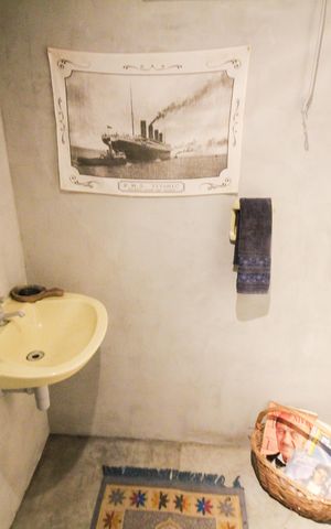 Casa à venda com 450m², 6 quartos e 1 vaga Casa à venda com 450m², 6 quartos e 1 vagaBanheiro Social