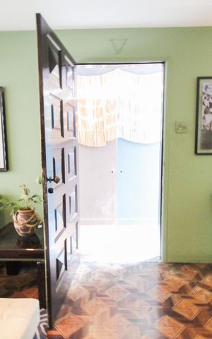 Casa à venda com 450m², 6 quartos e 1 vaga Casa à venda com 450m², 6 quartos e 1 vagaSala 2