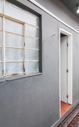 Casa à venda com 450m², 6 quartos e 1 vaga Casa à venda com 450m², 6 quartos e 1 vagaÁrea de Serviço