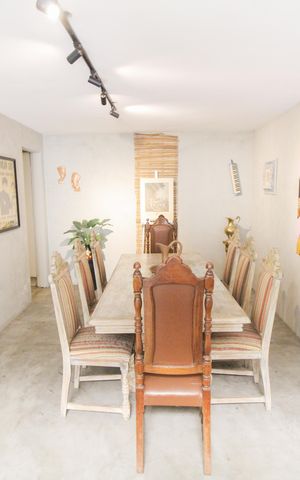 Casa à venda com 450m², 6 quartos e 1 vaga Casa à venda com 450m², 6 quartos e 1 vagaSala de Jantar